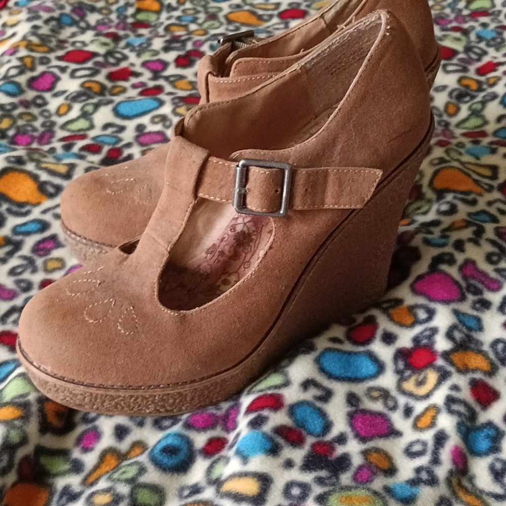 🌼Platform Wedges🌼